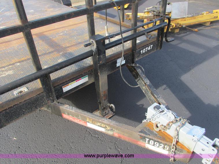 image for item F4055 2008 Maxey 20' car hauler trailer