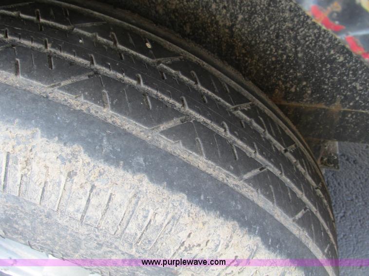 image for item F4057 2008 Maxey 20' car hauler trailer