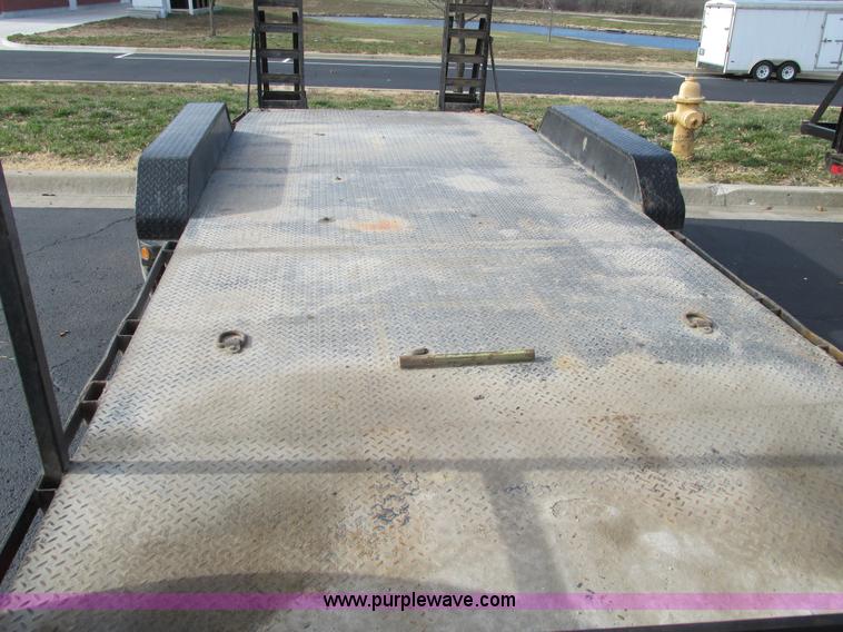 image for item F4058 2008 Maxey 20' car hauler trailer