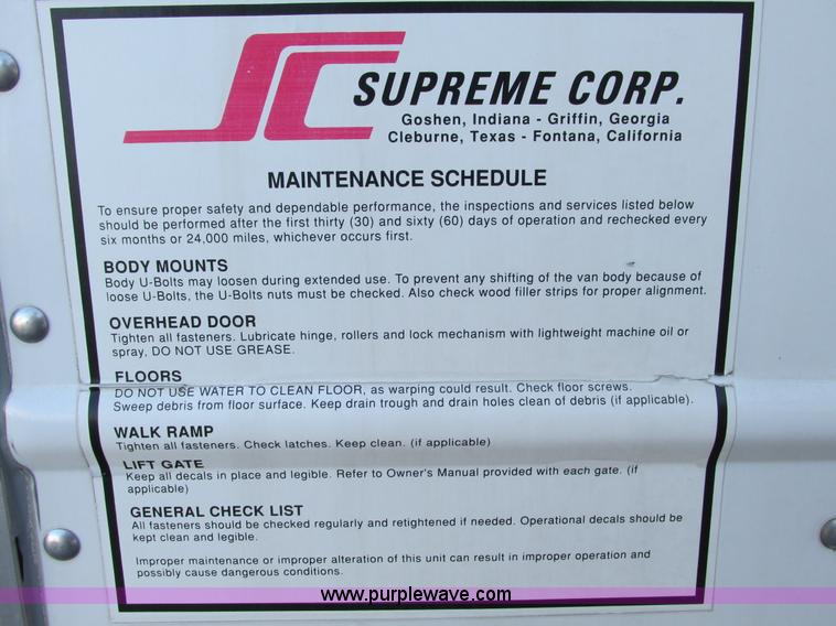 image for item F4059 2002 Ford F550 XL Super Duty box truck