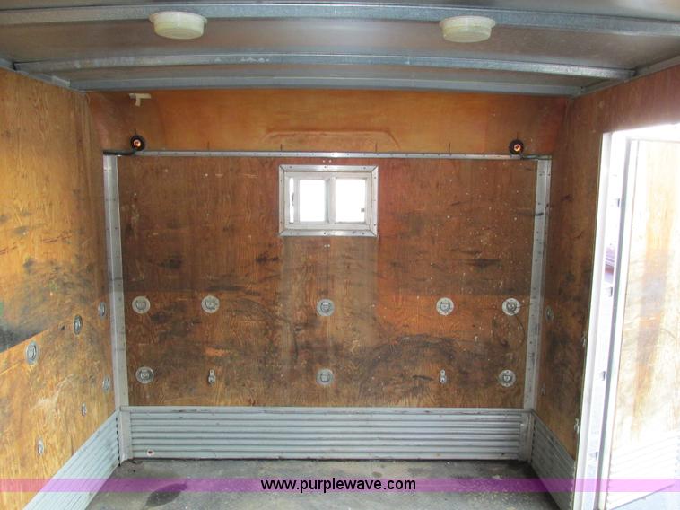 image for item F4059 2002 Ford F550 XL Super Duty box truck