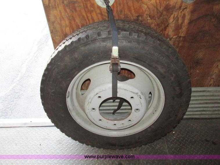 image for item F4059 2002 Ford F550 XL Super Duty box truck