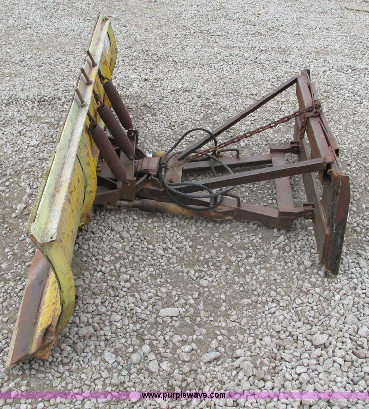 Bobcat hydraulic pivot snow plow in Olathe, KS Item F4081 sold