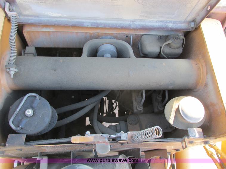 image for item F4118 1994 Case 580K backhoe