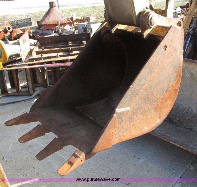 image for item F4120 1996 Caterpillar 416B backhoe