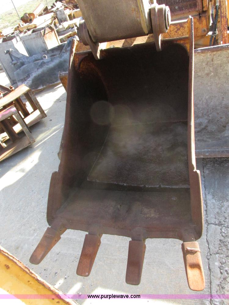 image for item F4120 1996 Caterpillar 416B backhoe