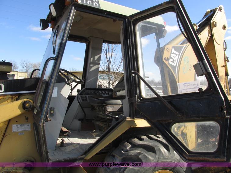 image for item F4120 1996 Caterpillar 416B backhoe