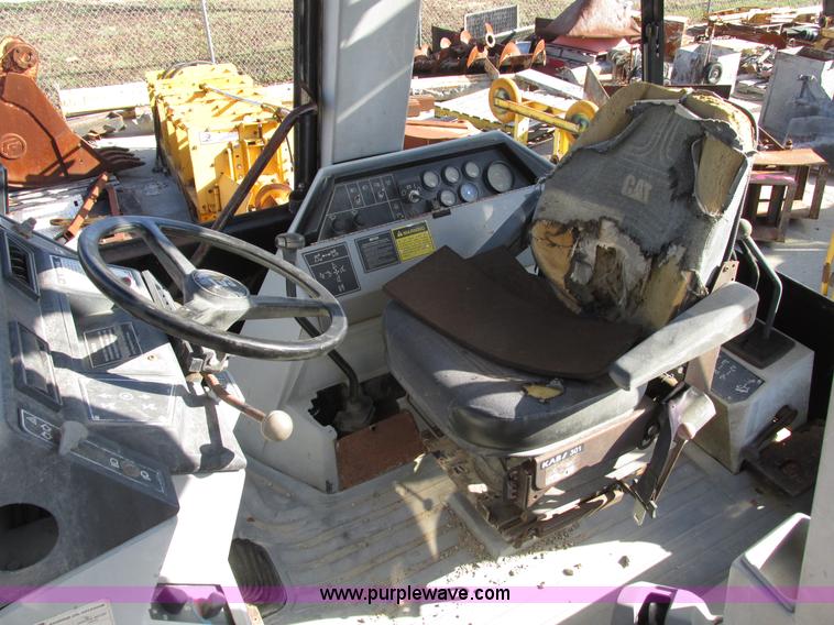 image for item F4120 1996 Caterpillar 416B backhoe