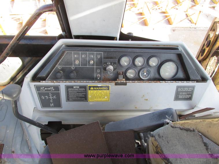 image for item F4120 1996 Caterpillar 416B backhoe