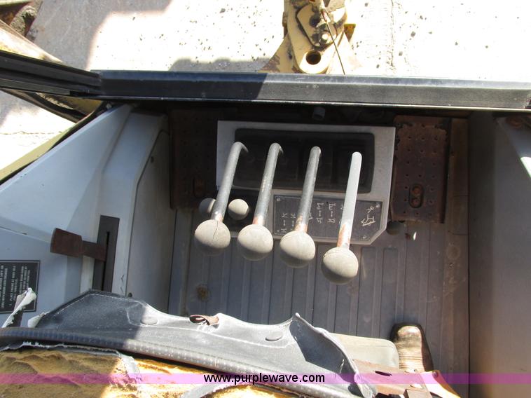 image for item F4120 1996 Caterpillar 416B backhoe