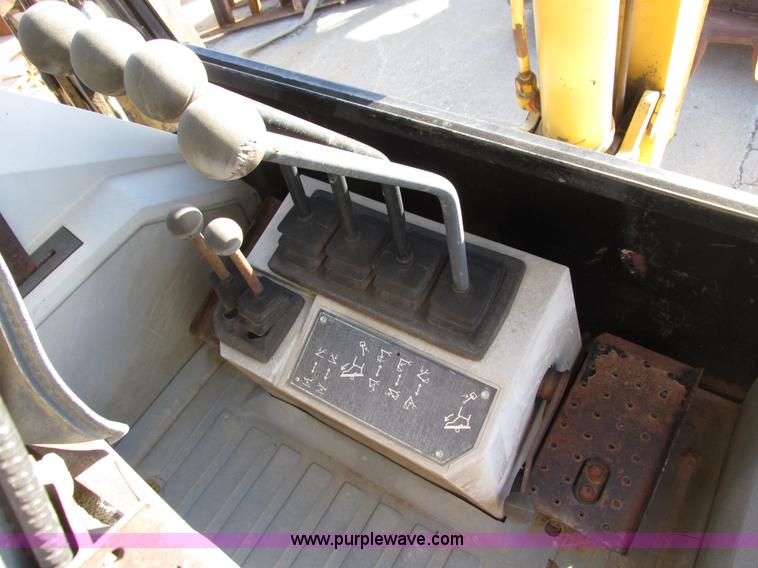 image for item F4120 1996 Caterpillar 416B backhoe