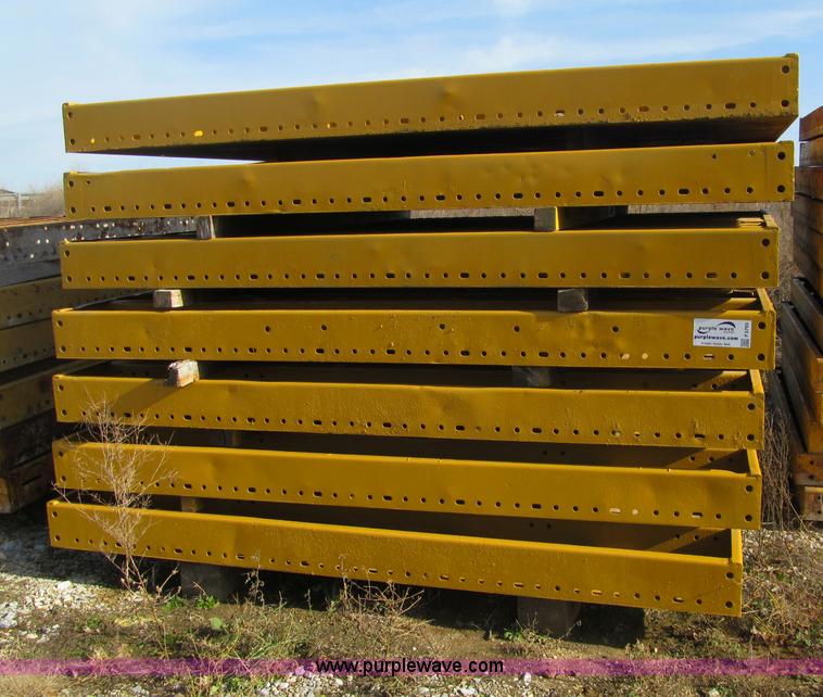 image for item F5793 (7) steel concrete plate griders