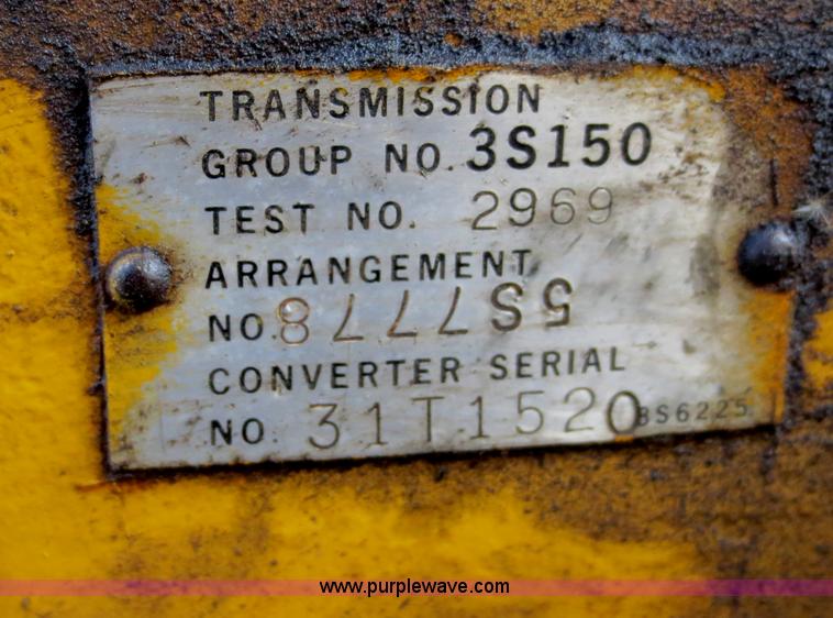 image for item F6540 Caterpillar 621 scraper