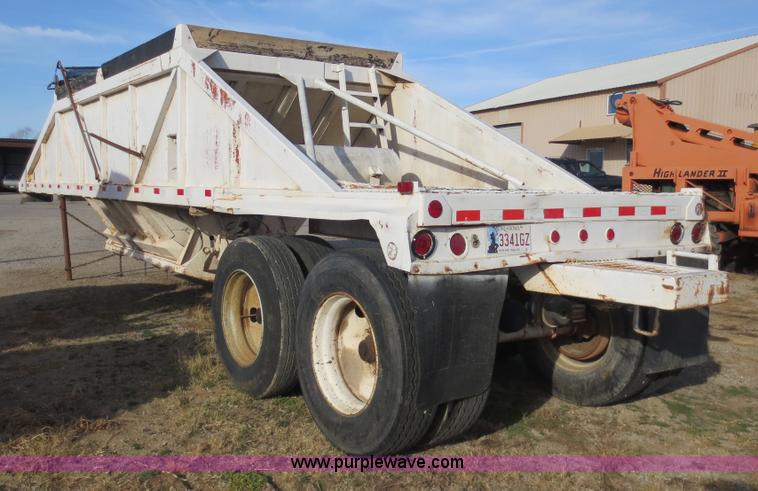 image for item F6546 1984 Ranch belly dump trailer