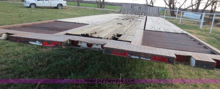 image for item F6547 1993 30' gooseneck tilt top trailer