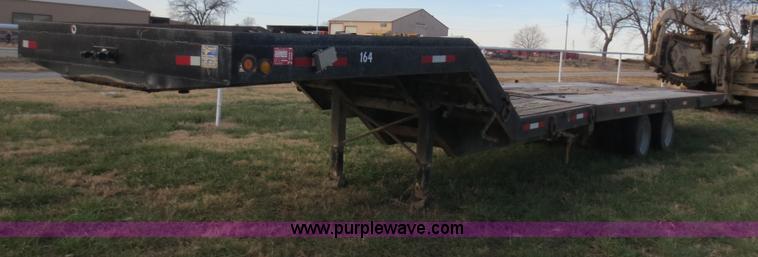 image for item F6547 1993 30' gooseneck tilt top trailer