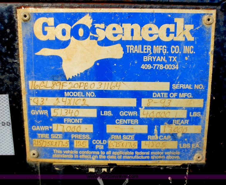 image for item F6547 1993 30' gooseneck tilt top trailer