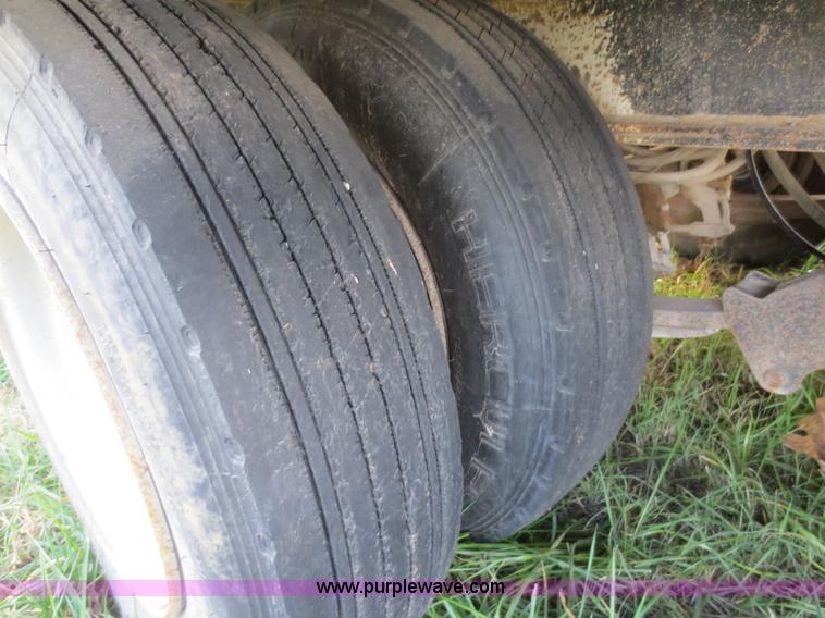 image for item F6547 1993 30' gooseneck tilt top trailer