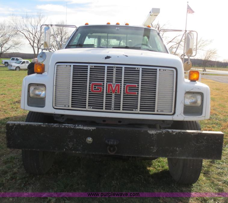 image for item F6548 1994 GMC TopKick service truck