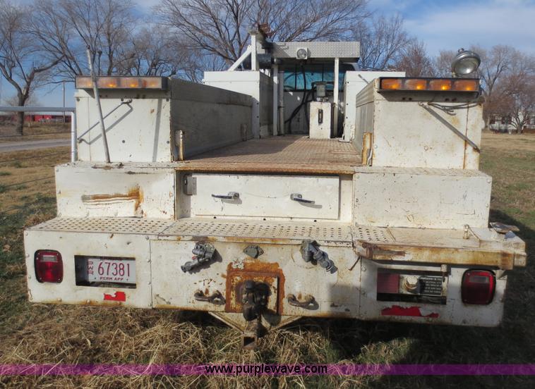 image for item F6548 1994 GMC TopKick service truck