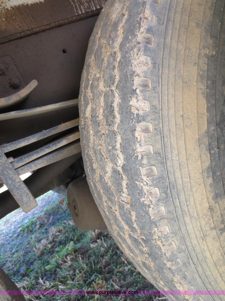 image for item F6548 1994 GMC TopKick service truck