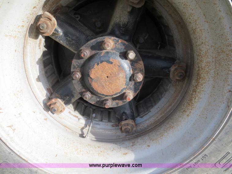 image for item F6548 1994 GMC TopKick service truck