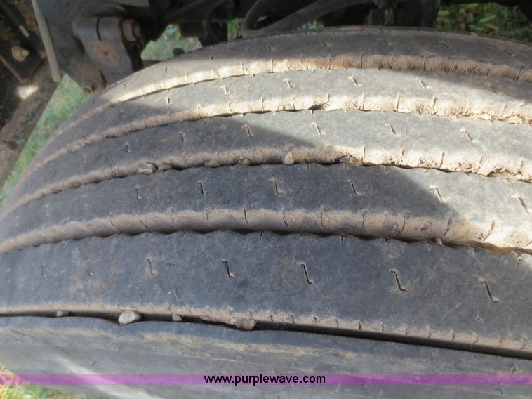 image for item F6548 1994 GMC TopKick service truck