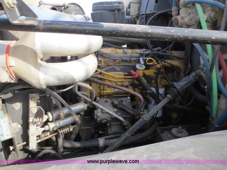 image for item F6548 1994 GMC TopKick service truck