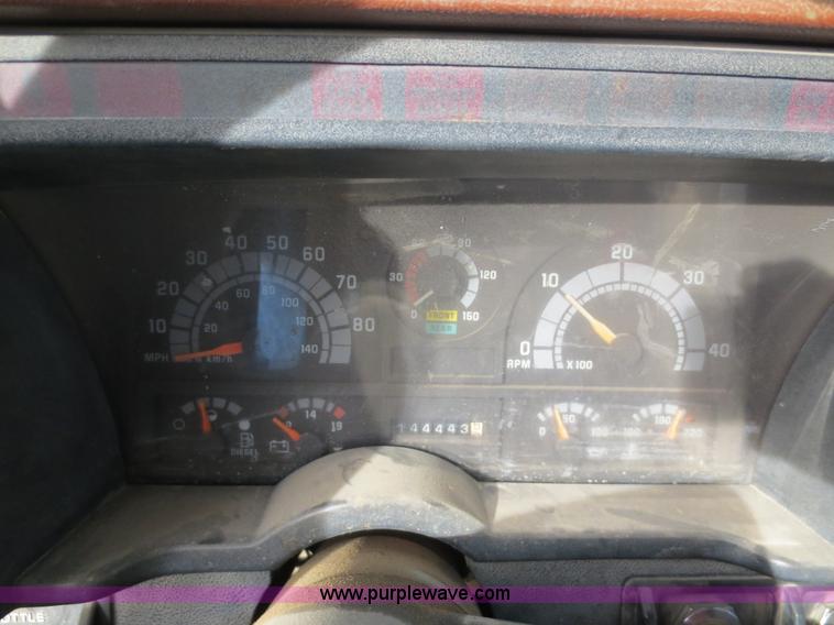 image for item F6548 1994 GMC TopKick service truck