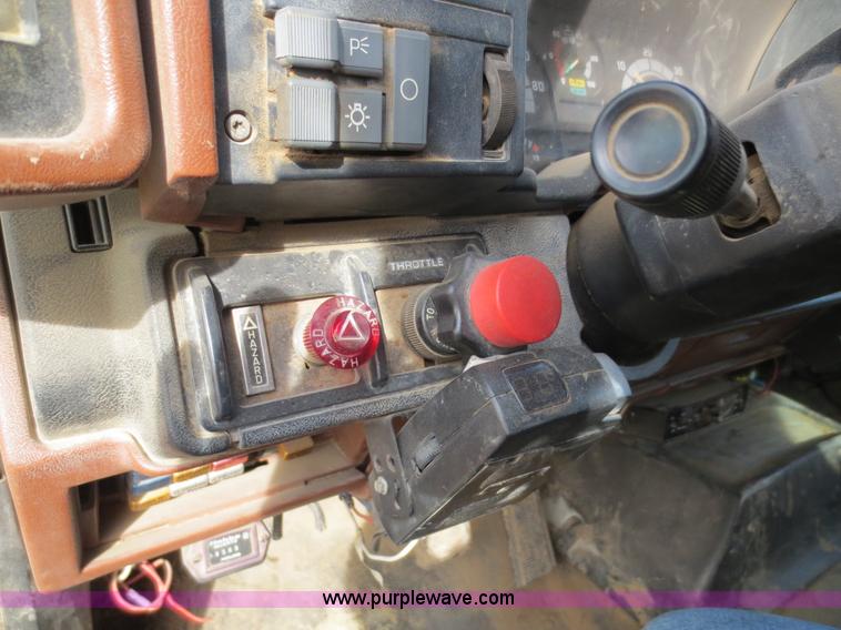 image for item F6548 1994 GMC TopKick service truck