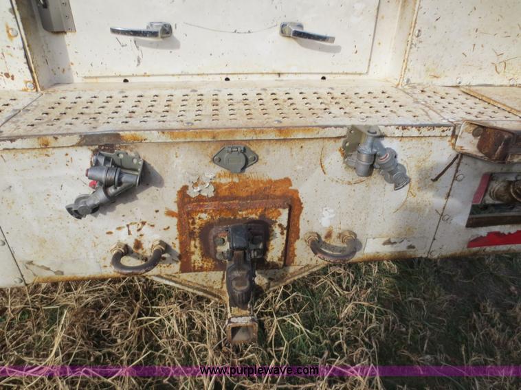 image for item F6548 1994 GMC TopKick service truck