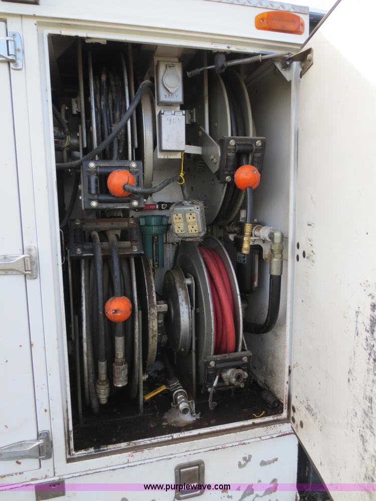 image for item F6548 1994 GMC TopKick service truck