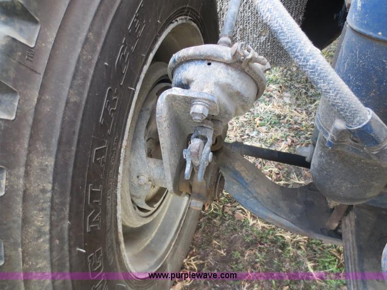 image for item F6549 1990 Freightliner FLD dump truck