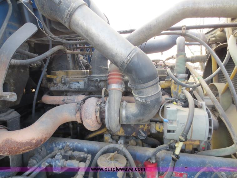 image for item F6549 1990 Freightliner FLD dump truck