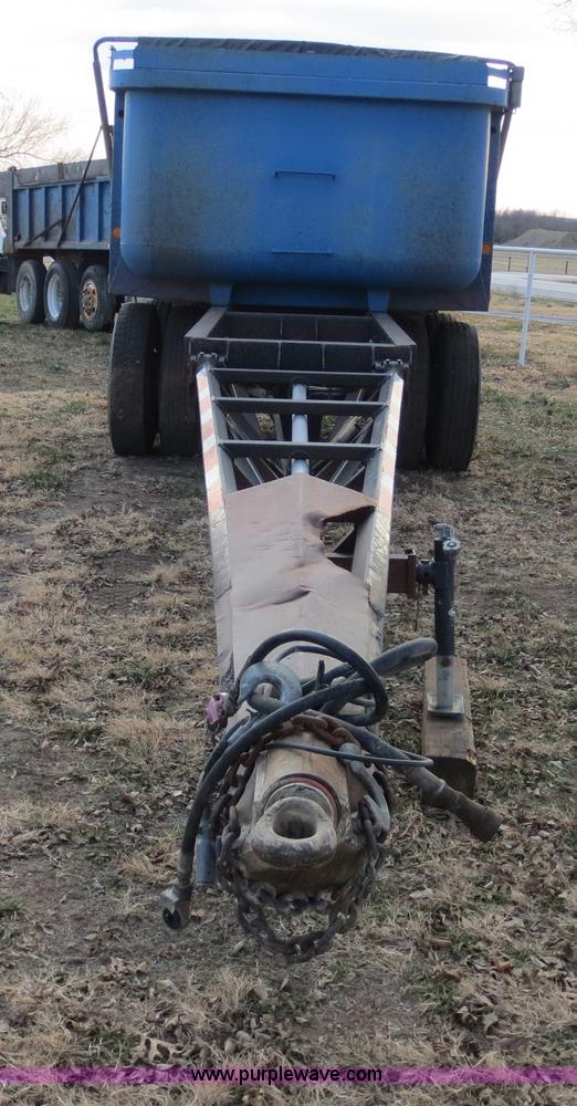 image for item F6550 1996 Clement pup trailer