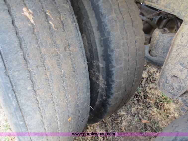 image for item F6550 1996 Clement pup trailer