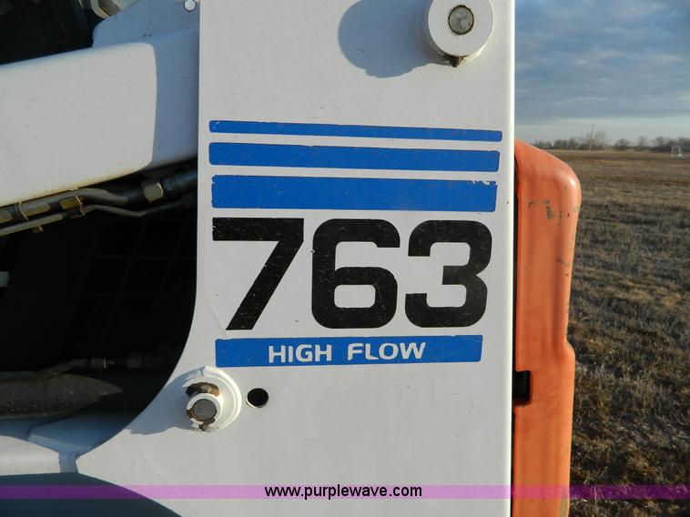 image for item G7663 1999 Bobcat 763F skid steer