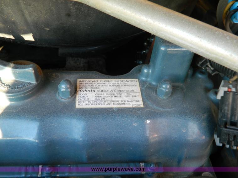 image for item G7663 1999 Bobcat 763F skid steer