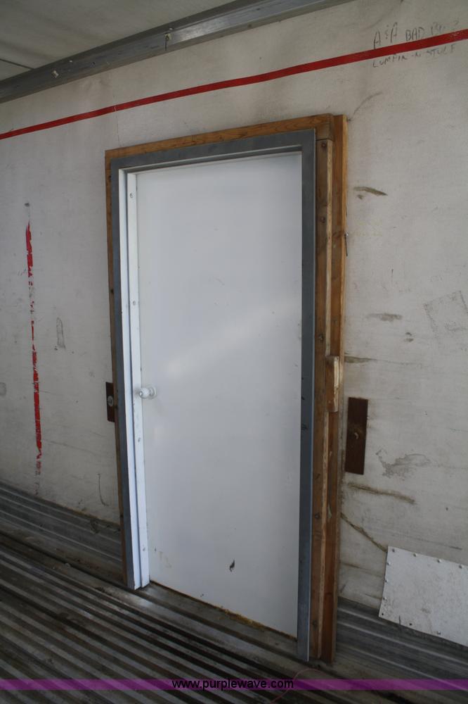 image for item O9823 1993 Utility 53' generator trailer