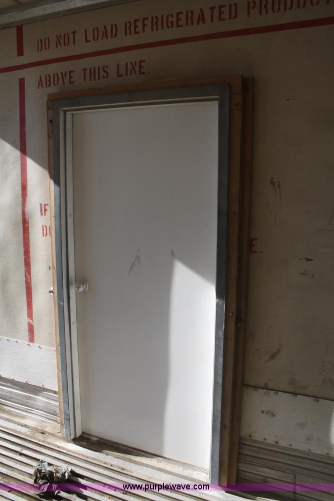 image for item O9823 1993 Utility 53' generator trailer