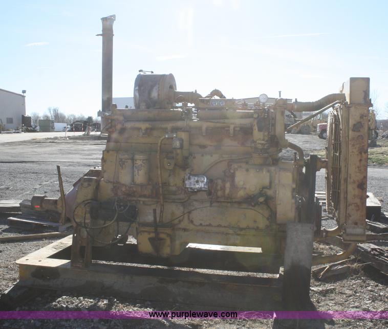 image for item O9824 Caterpillar G342 six cylinder gas engine