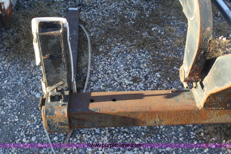 image for item O9877 Kinghofer drywall pallet forks