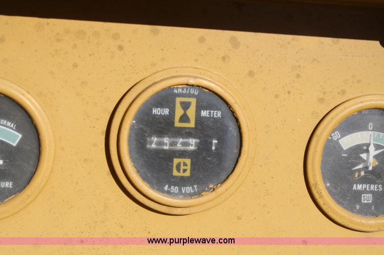 image for item O9880 Caterpillar 931 track loader