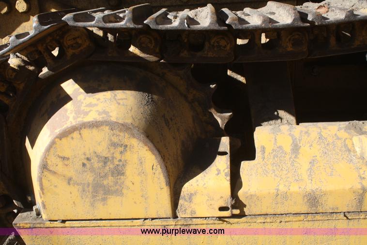 image for item O9880 Caterpillar 931 track loader