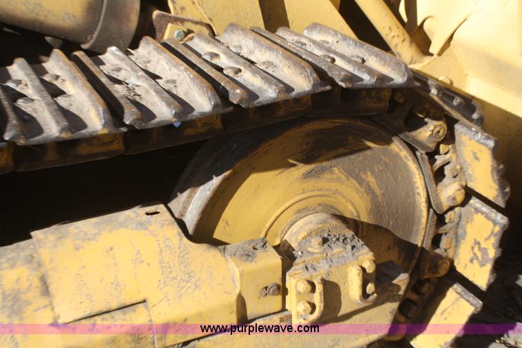 image for item O9880 Caterpillar 931 track loader