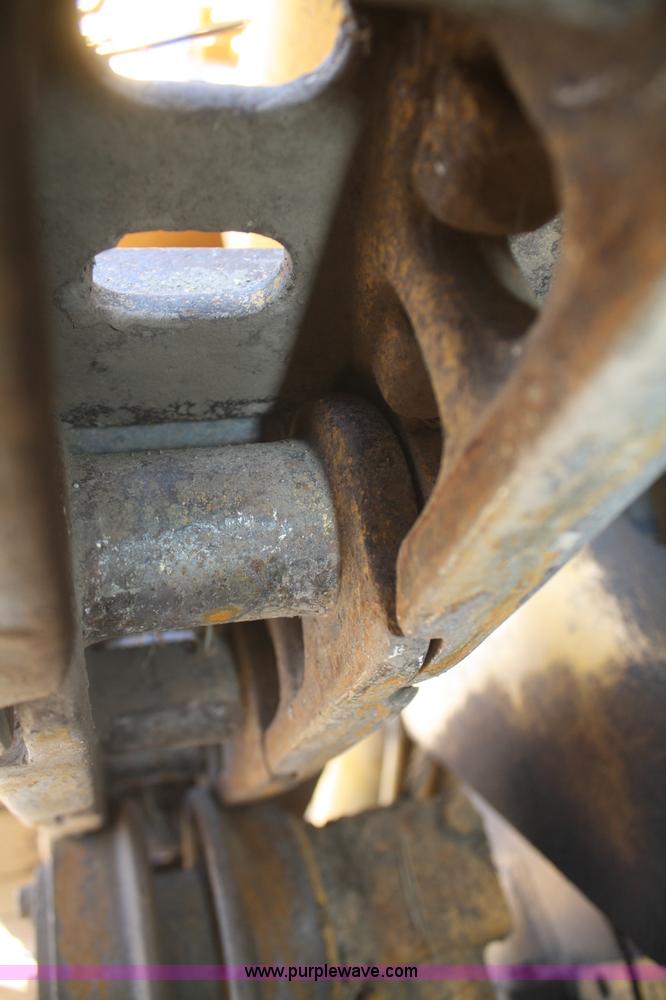 image for item O9880 Caterpillar 931 track loader