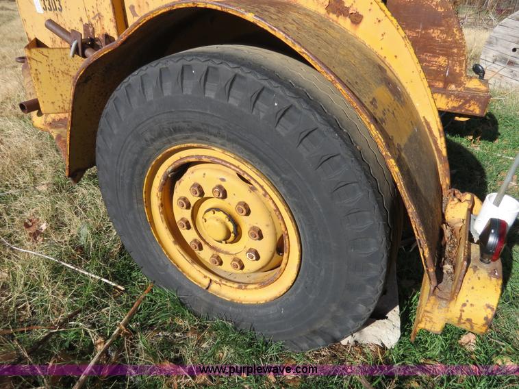 image for item S9512 Shop built hydraulic reel trailer