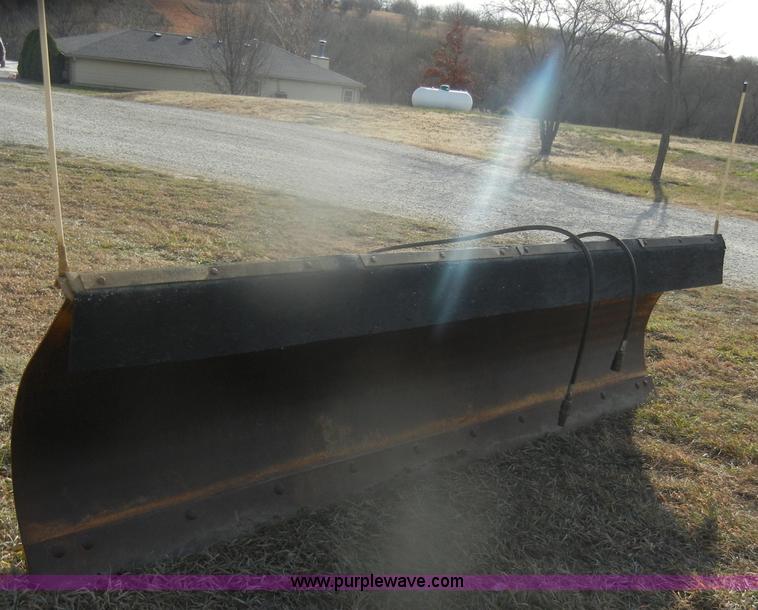 image for item T9610 Meyers M-10 10' skid steer snow plow