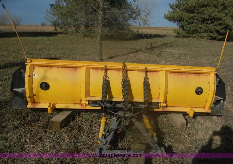 image for item T9611 Meyers 7.5' snow plow