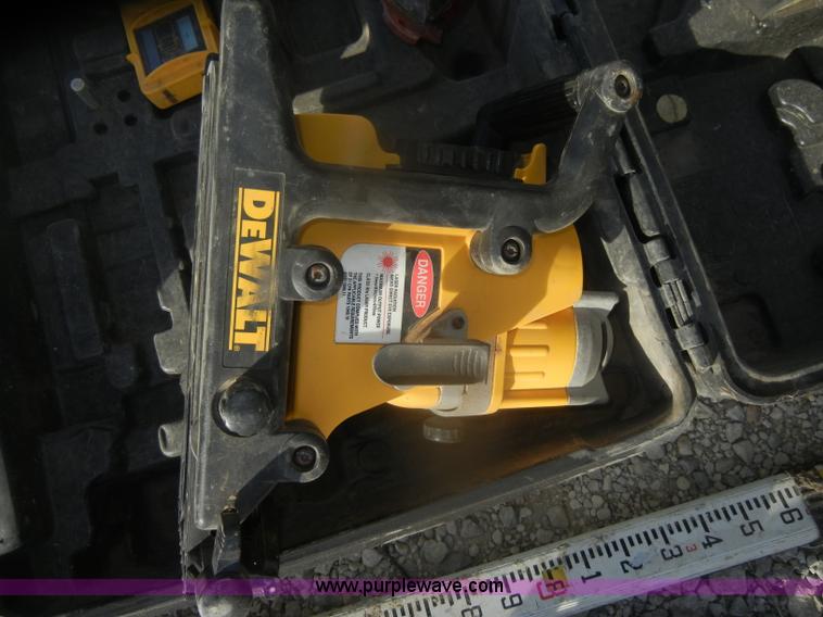 image for item T9614 DeWalt DW073 cordless rotary laser